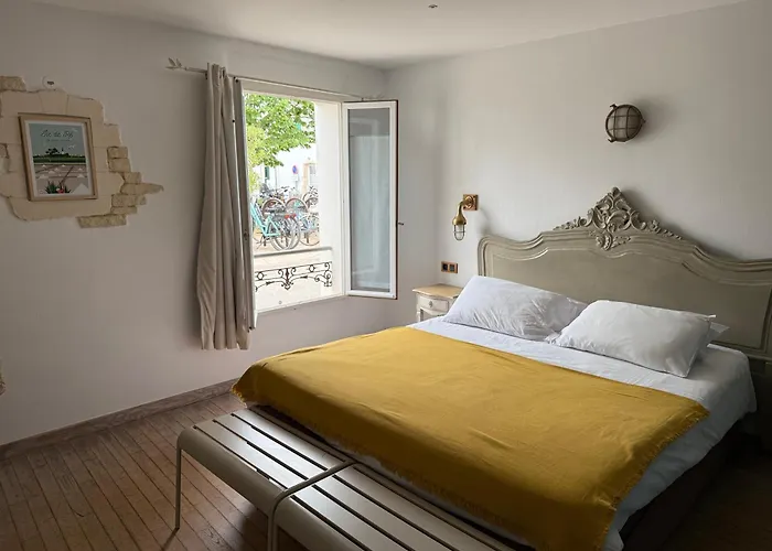 D'hôtes Hôte Des Portes île De Ré 4*